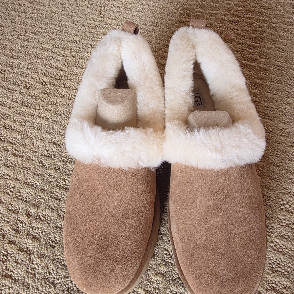 UGG Tan and White Cozy Slippers with Plush Lining